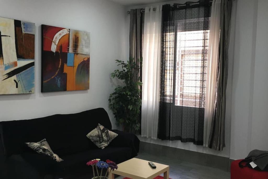 Apartamento A, A 3 Minutos De La Estacion Central De Bus Y Tren Málaga Exterior foto